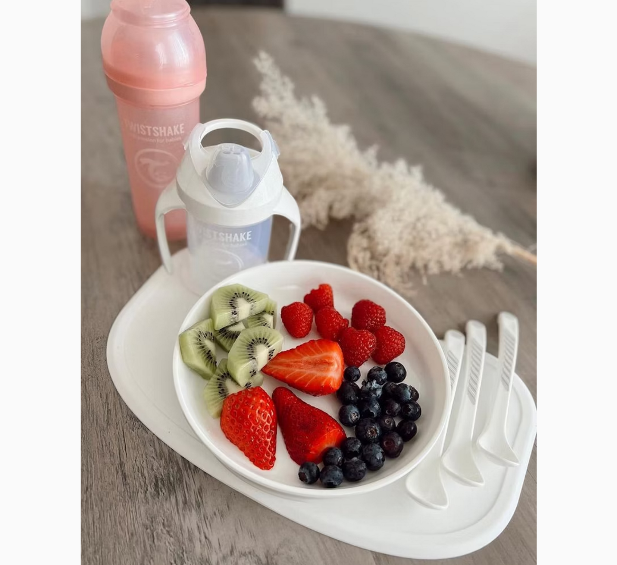 Twistshake Newborn Feeding Spoon 3-pack 6 Months+