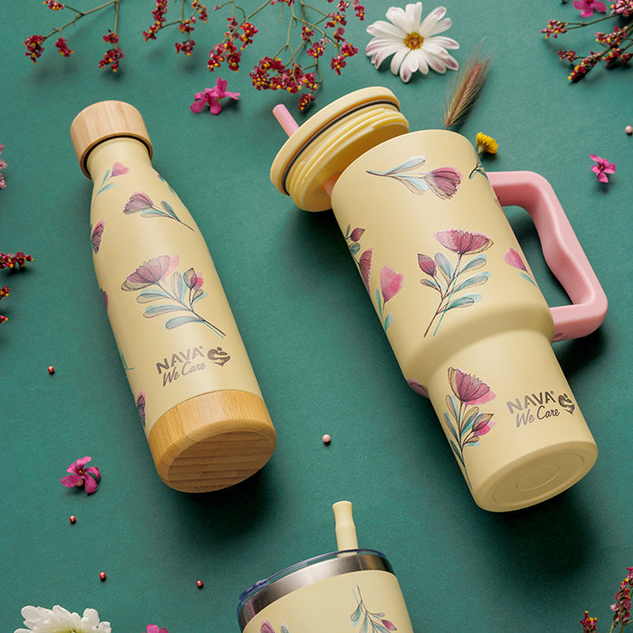 Stainless steel thermos tumbler with plastic straw "We Care", Cream Floral 900ml