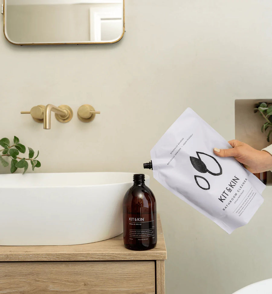 Kit & Kin Bathroom cleaner (1l refill pouch)