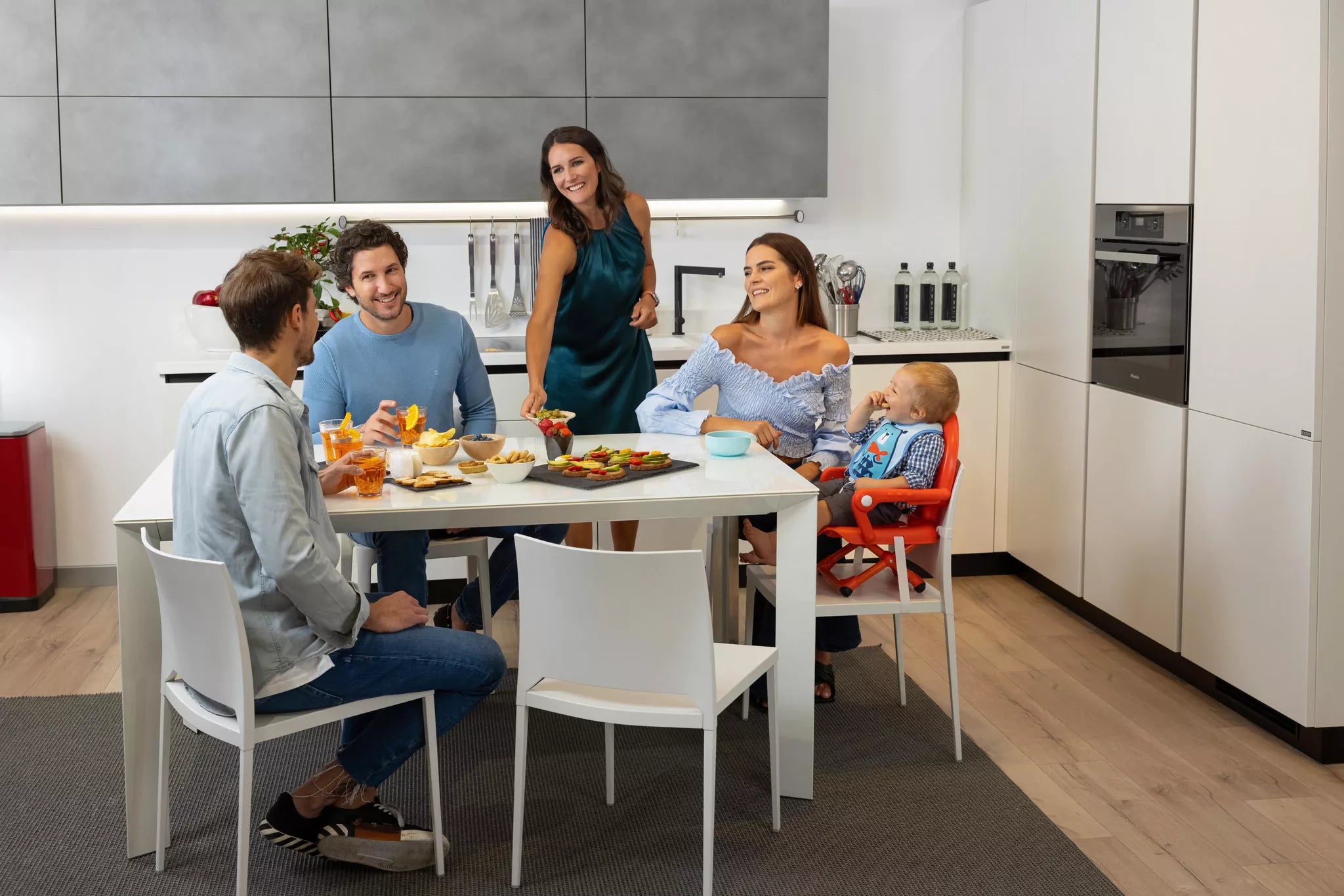 Chicco Pocket Snack Booster Seat