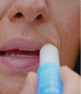 Balsam Buzësh Ushqyes Rimbushës me Gjalpë Shea Organik *4.5gr