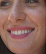 Balsam Buzësh me Ngjyrë Ushqyes, Rimbushës dhe me Gjalpë Shea Organik *4.5gr